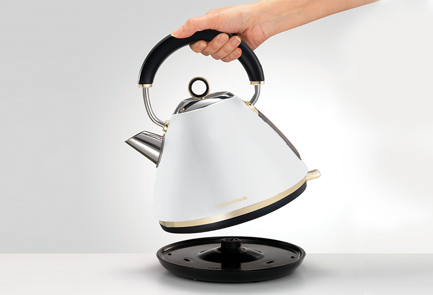 Ascend Soft Gold Traditional Pyramid Kettle Morphy Richards