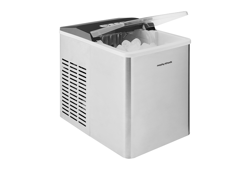 Large viewing window | Easy to use control panel | Two ice cube sizes | Make up to 12kg ice in 24 hours | Bullet shaped ice